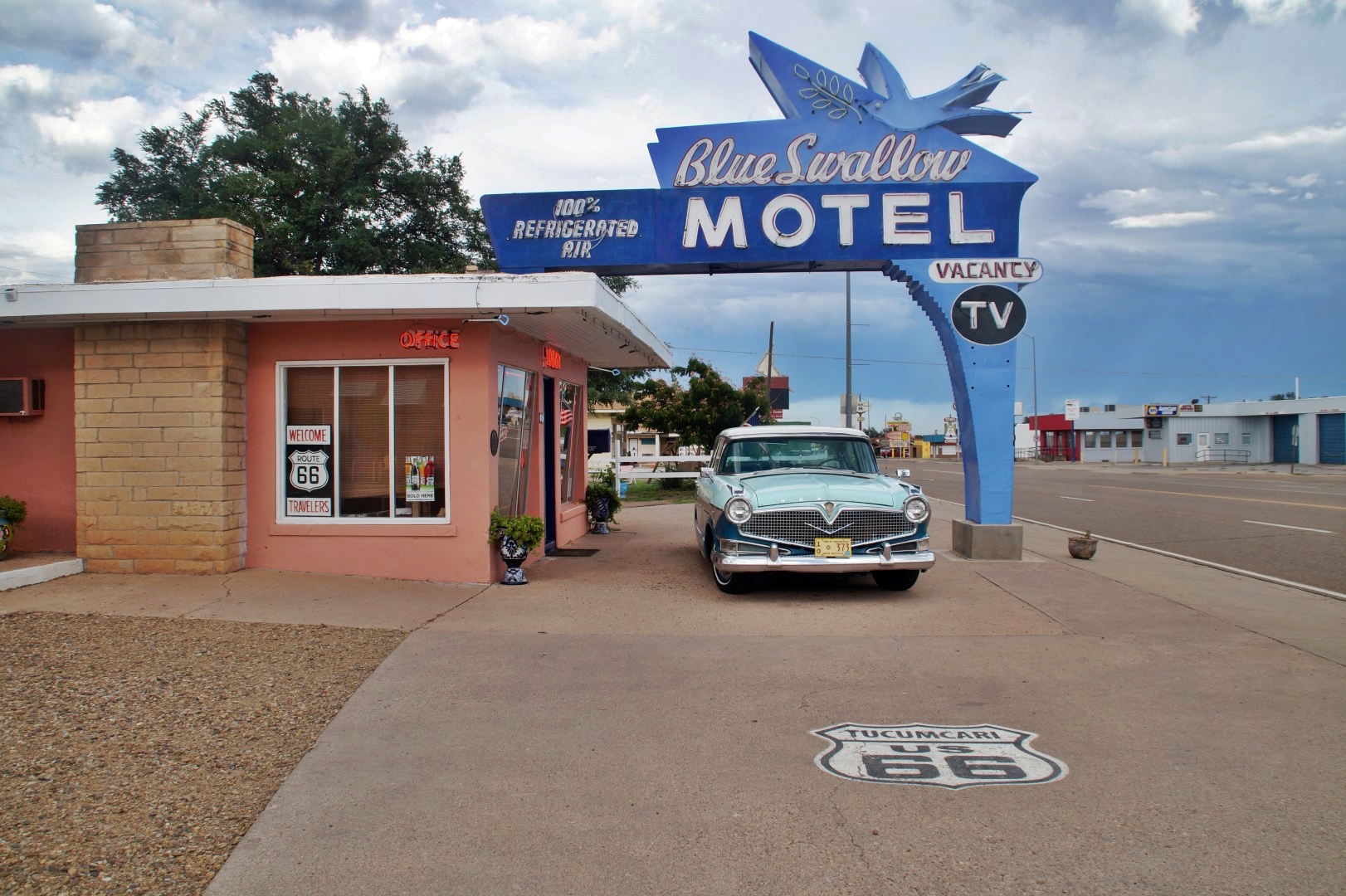 Blue Swallow Motel in Tucumcari.